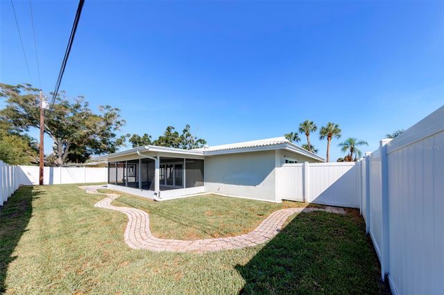 2061 ATTACHE COURT, Clearwater, FL 33764