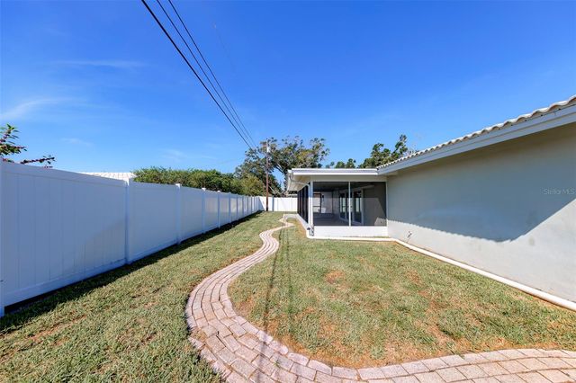 2061 ATTACHE COURT, Clearwater, FL 33764