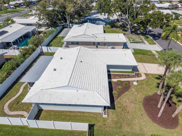 2061 ATTACHE COURT, Clearwater, FL 33764