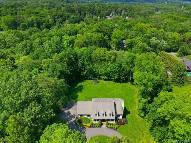 882 Kipling Drive, Yorktown Heights, NY 10598