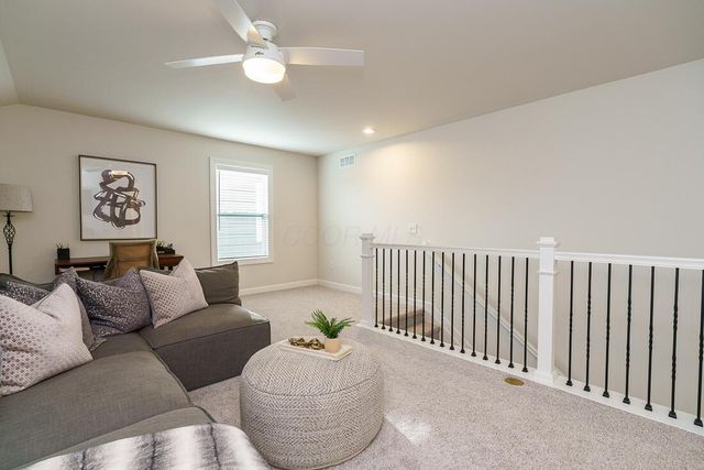 7652 Gateway Boulevard, Powell, OH 43065