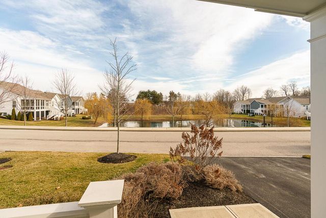 7652 Gateway Boulevard, Powell, OH 43065