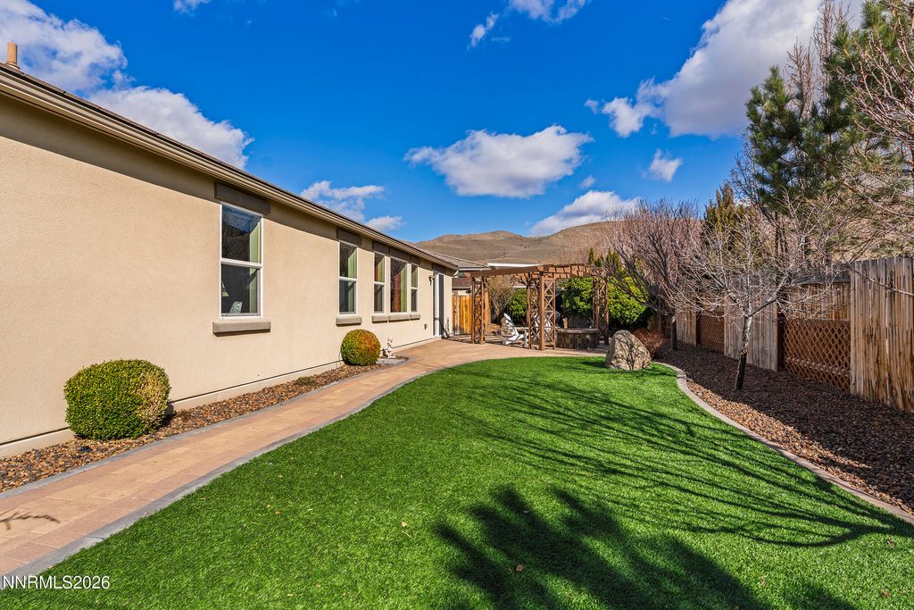 Image 23 of property listing at 3010 Bull Rider Drive, Reno, NV 89521