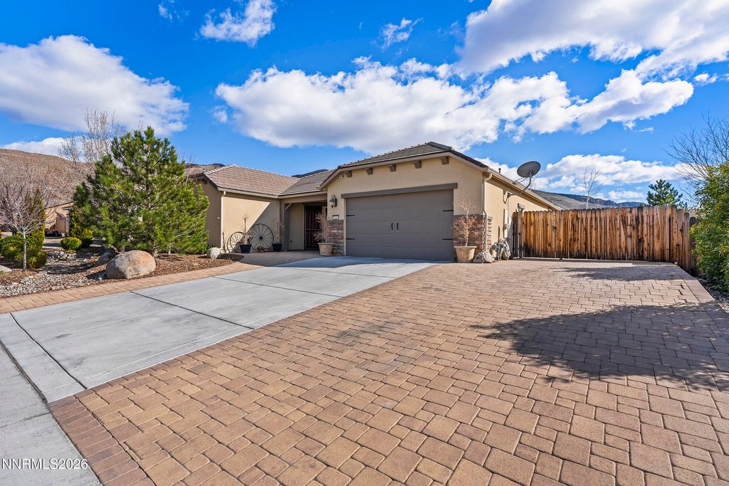 Image 35 of property listing at 3010 Bull Rider Drive, Reno, NV 89521