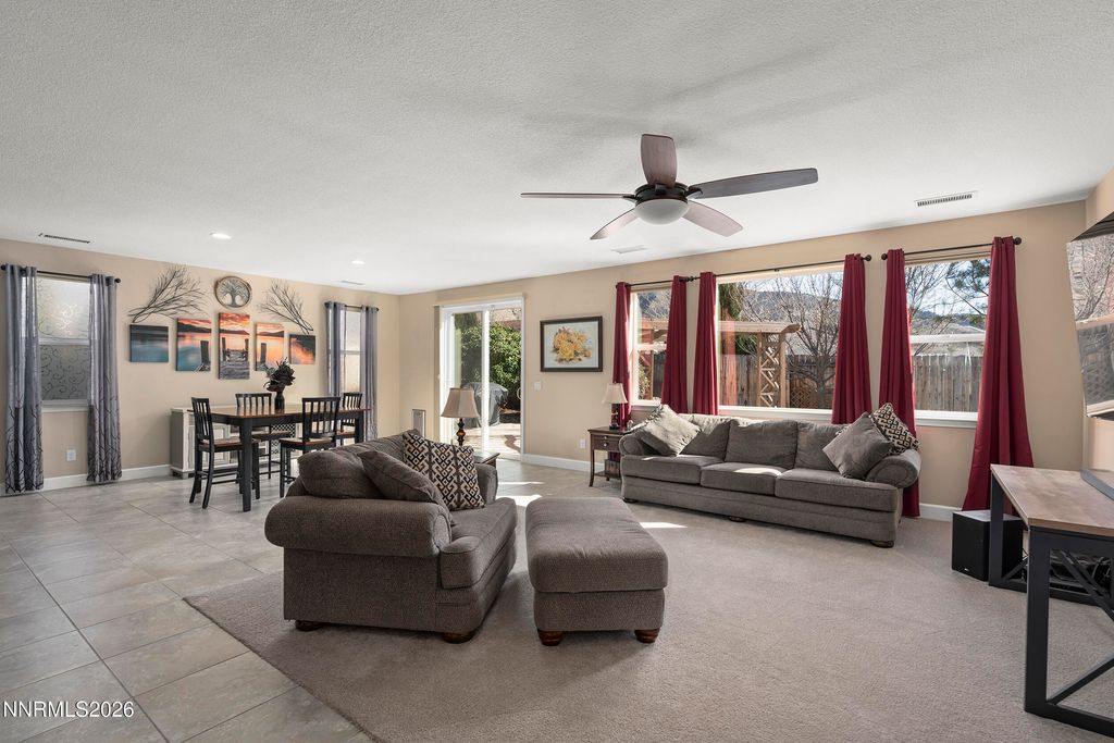 Image 4 of property listing at 3010 Bull Rider Drive, Reno, NV 89521