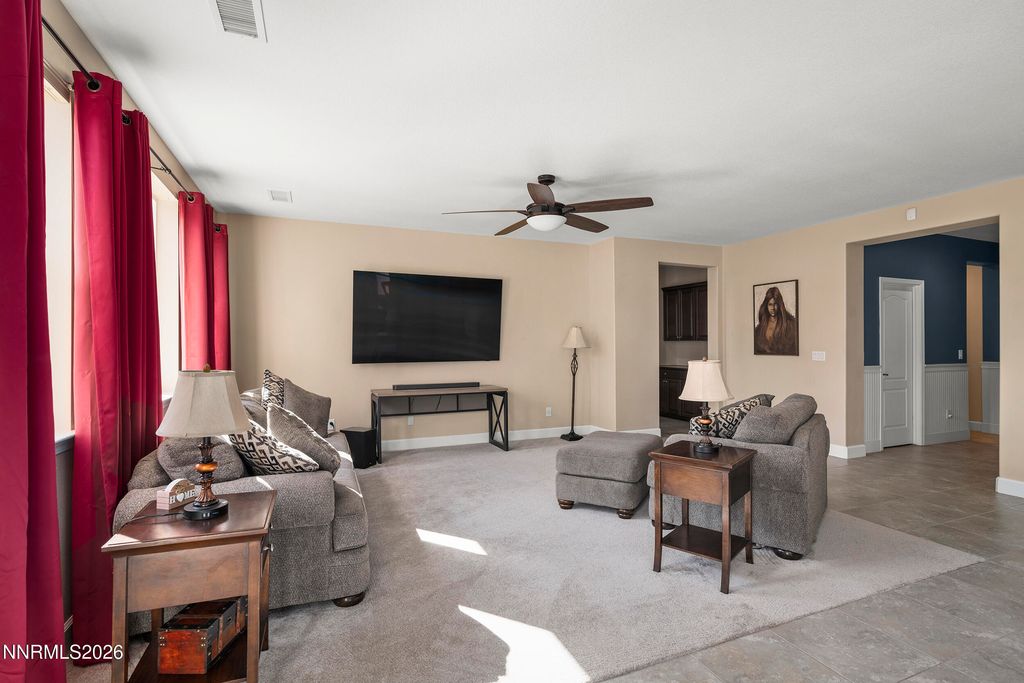 Image 6 of property listing at 3010 Bull Rider Drive, Reno, NV 89521