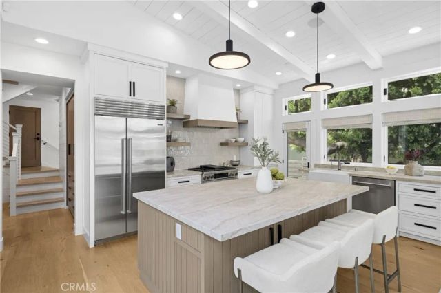 706 Poinsettia, Corona Del Mar, CA 92625