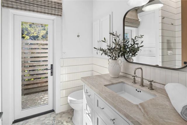 706 Poinsettia, Corona Del Mar, CA 92625