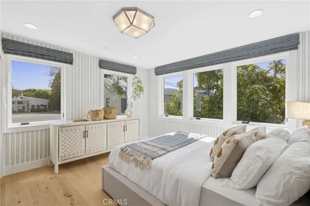 706 Poinsettia, Corona Del Mar, CA 92625