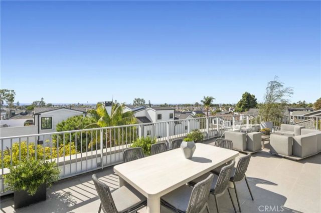 706 Poinsettia, Corona Del Mar, CA 92625
