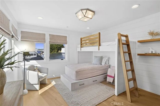 706 Poinsettia, Corona Del Mar, CA 92625