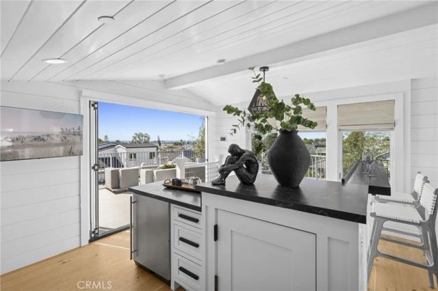 706 Poinsettia, Corona Del Mar, CA 92625