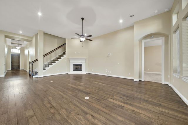 22714 Alderdale Lane, Tomball, TX 77375