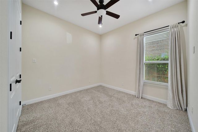 22714 Alderdale Lane, Tomball, TX 77375