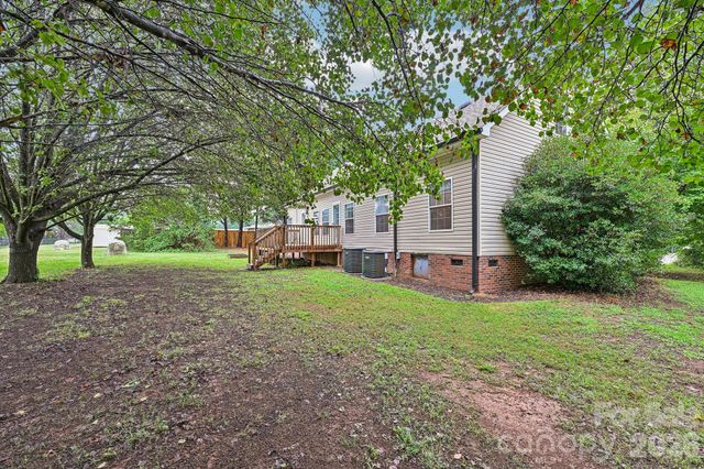 108 Grand Acres Lane, Maiden, NC 28650