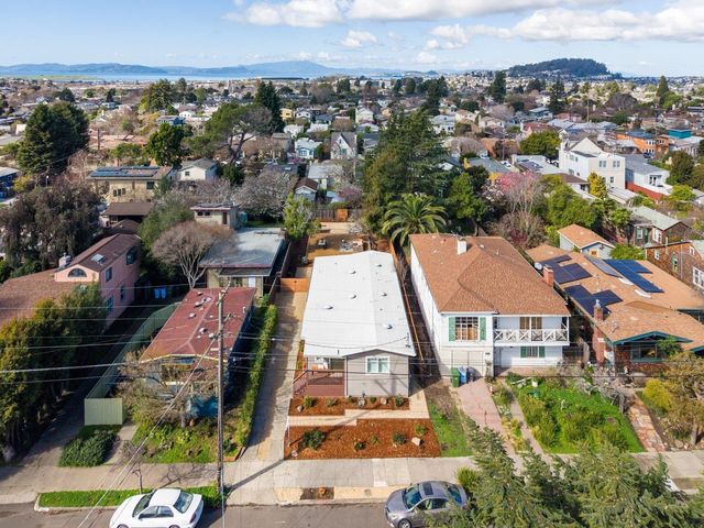 1360 Acton St, Berkeley, CA 94706