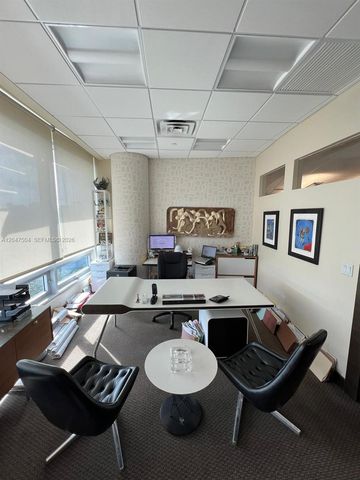 20900 NE 30 TH Ave 600, Aventura, FL 33180