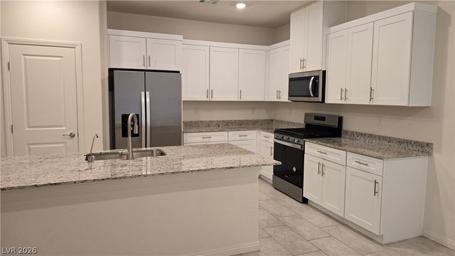 7647 Duran Harbor Lane, North Las Vegas, NV 89084