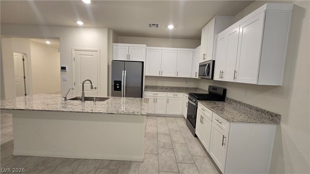 7647 Duran Harbor Lane, North Las Vegas, NV 89084