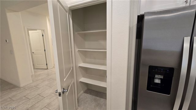 7647 Duran Harbor Lane, North Las Vegas, NV 89084