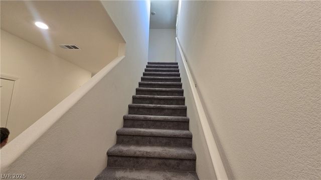 7647 Duran Harbor Lane, North Las Vegas, NV 89084