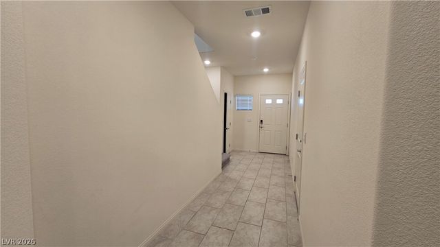 7647 Duran Harbor Lane, North Las Vegas, NV 89084