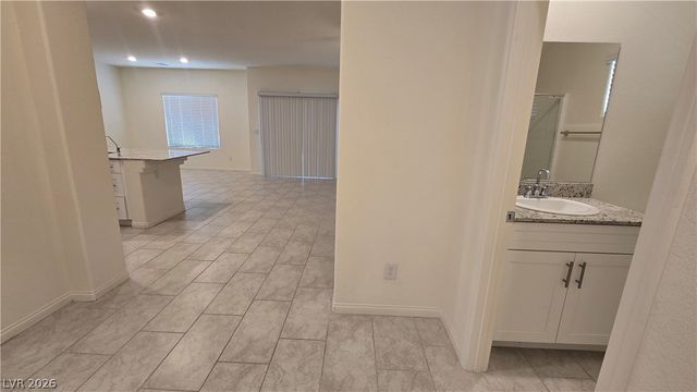 7647 Duran Harbor Lane, North Las Vegas, NV 89084