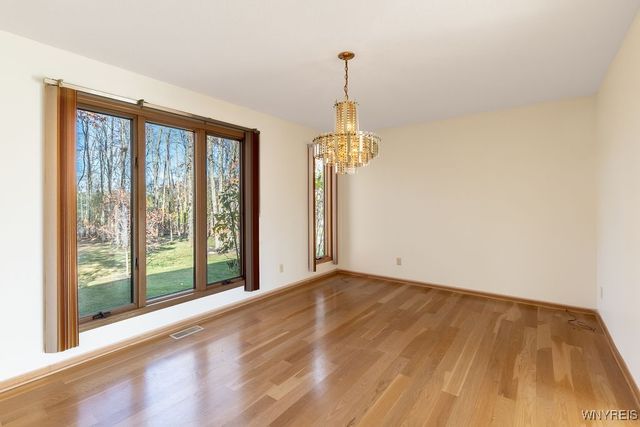 18 Islewoods, Grand Island, NY 14072