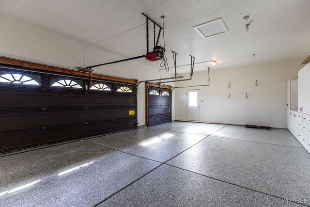 18 Islewoods, Grand Island, NY 14072