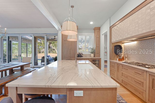 59 Stoney Creek Rd, Hilton Head Island, SC 29928