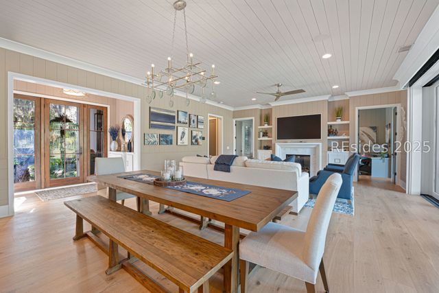 59 Stoney Creek Rd, Hilton Head Island, SC 29928