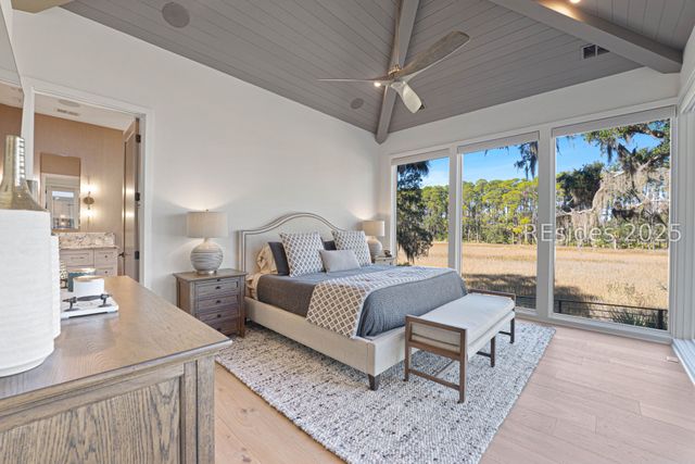 59 Stoney Creek Rd, Hilton Head Island, SC 29928