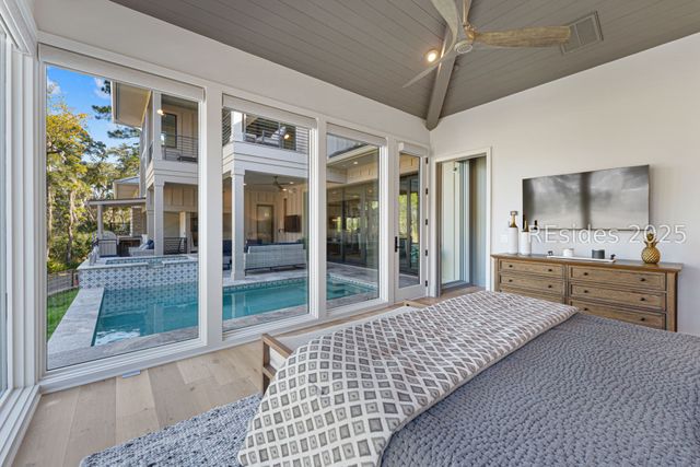 59 Stoney Creek Rd, Hilton Head Island, SC 29928