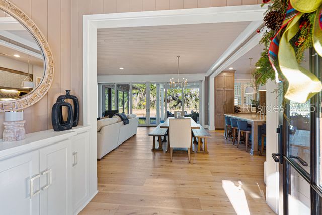 59 Stoney Creek Rd, Hilton Head Island, SC 29928