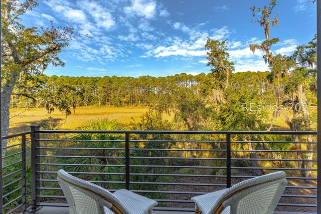 59 Stoney Creek Rd, Hilton Head Island, SC 29928