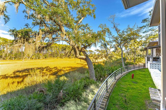 59 Stoney Creek Rd, Hilton Head Island, SC 29928