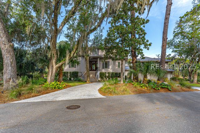 59 Stoney Creek Rd, Hilton Head Island, SC 29928