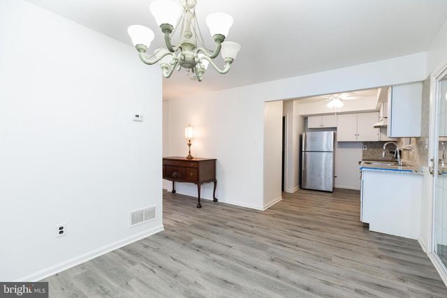 17 LANFORD RD, New Castle, DE 19720