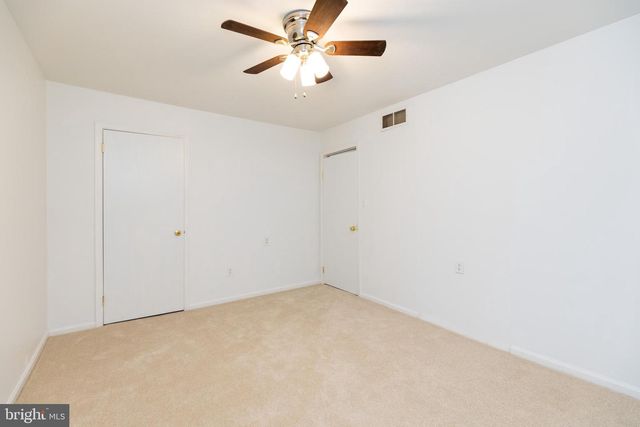 17 LANFORD RD, New Castle, DE 19720