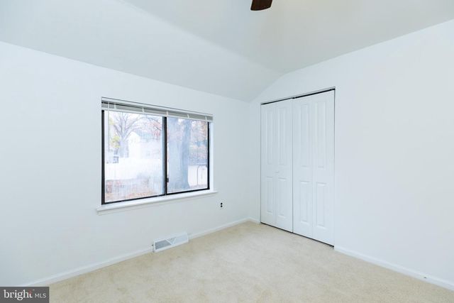 17 LANFORD RD, New Castle, DE 19720