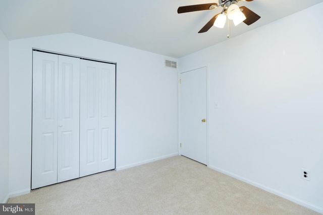 17 LANFORD RD, New Castle, DE 19720