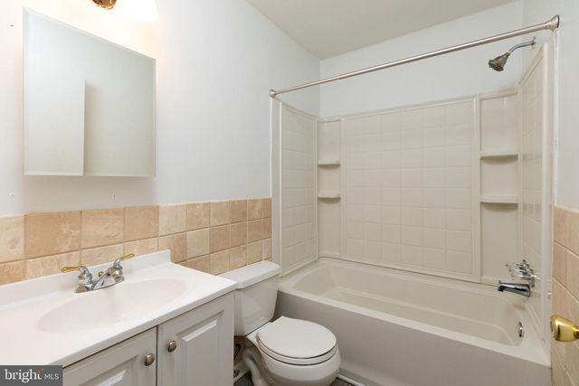 17 LANFORD RD, New Castle, DE 19720