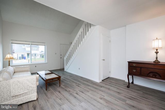 17 LANFORD RD, New Castle, DE 19720