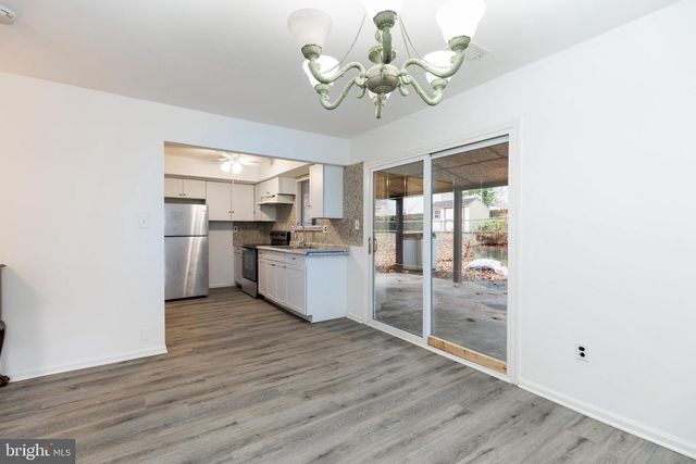 17 LANFORD RD, New Castle, DE 19720