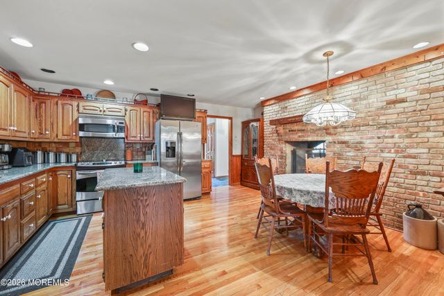 353 E Pleasant Grove Road, Jackson, NJ 08527