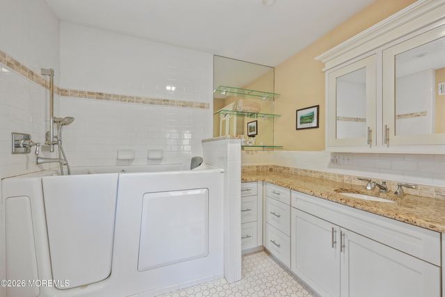 353 E Pleasant Grove Road, Jackson, NJ 08527