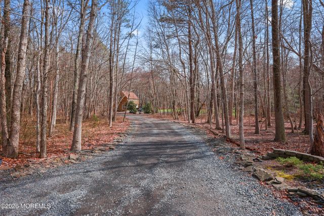 353 E Pleasant Grove Road, Jackson, NJ 08527