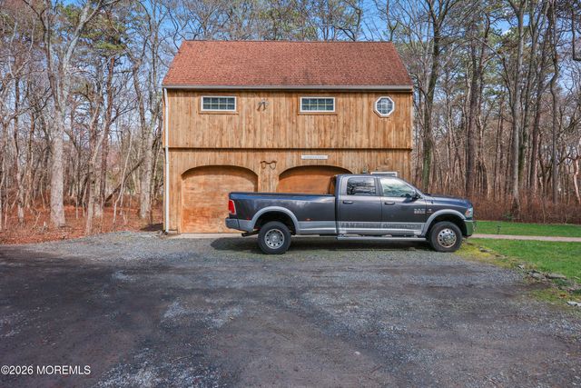 353 E Pleasant Grove Road, Jackson, NJ 08527