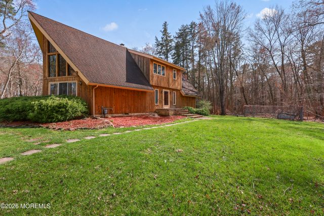 353 E Pleasant Grove Road, Jackson, NJ 08527
