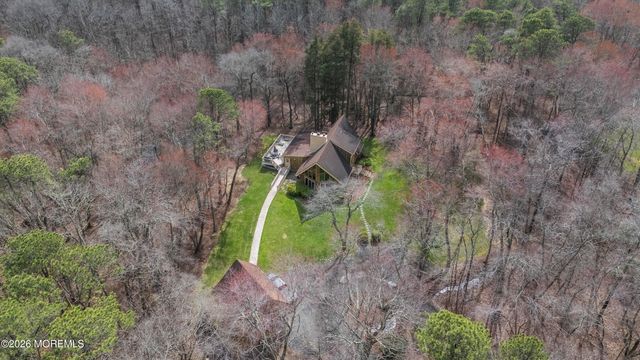 353 E Pleasant Grove Road, Jackson, NJ 08527